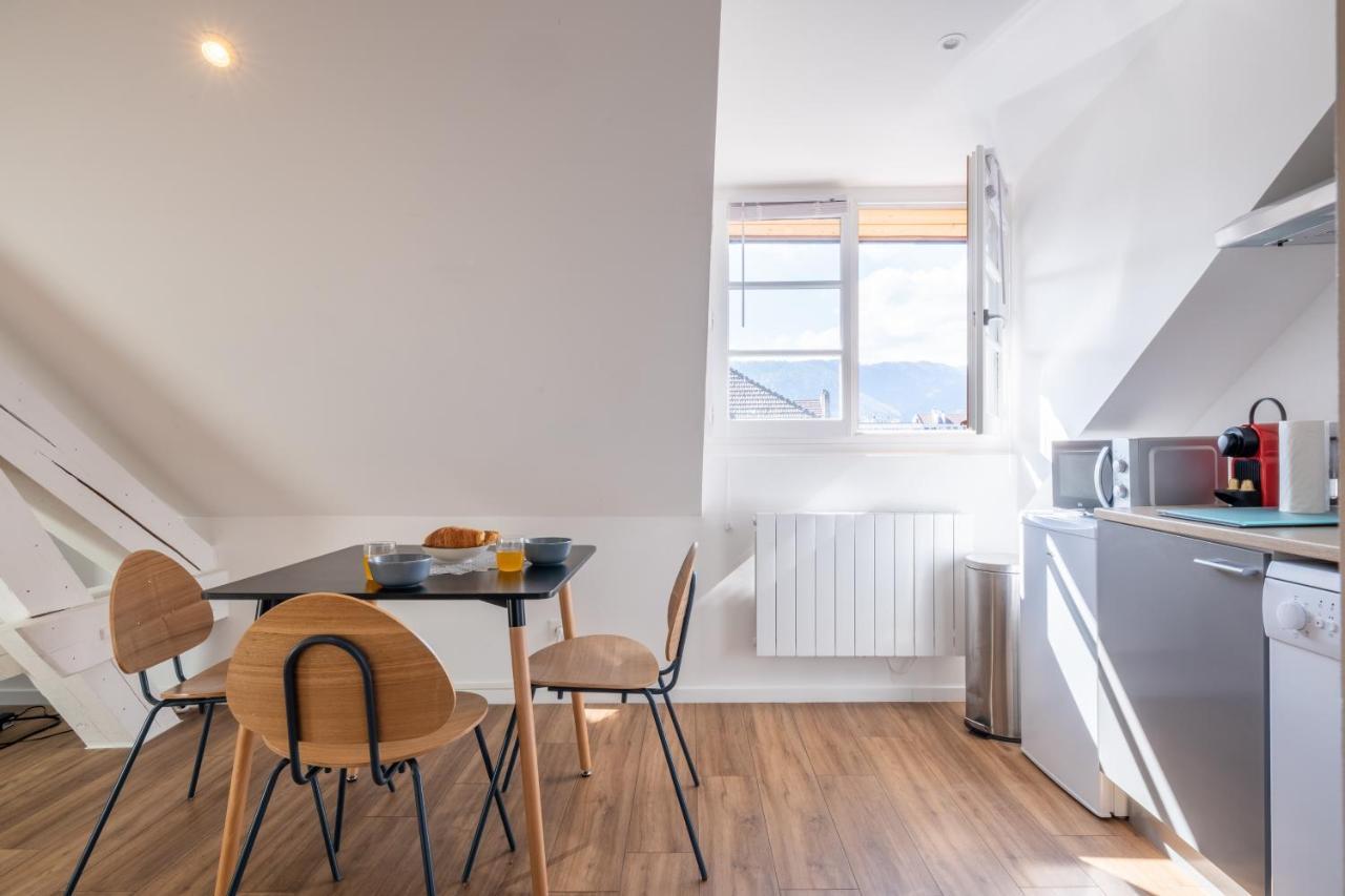 Guestready - Ancolie - Chaumontel Studio Apartment Annecy Bagian luar foto