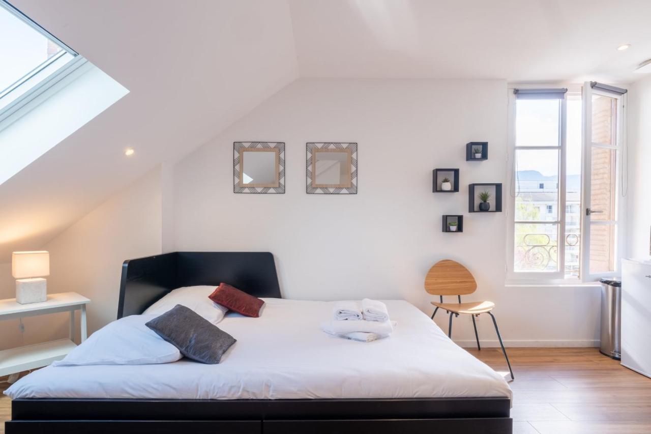 Guestready - Ancolie - Chaumontel Studio Apartment Annecy Bagian luar foto