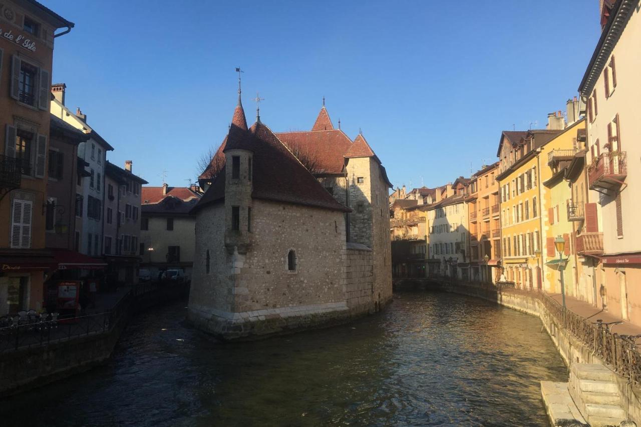 Guestready - Ancolie - Chaumontel Studio Apartment Annecy Bagian luar foto